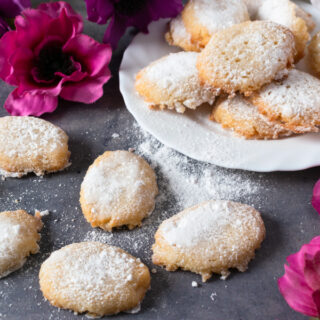 Italian Almond Cookies