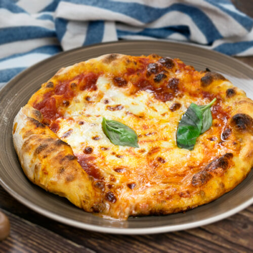 What Is The Best Flour for Pizza: Tips from Italian Pizza Chefs