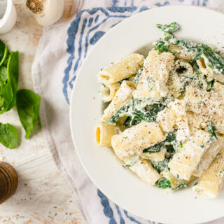 Easy Ricotta and Spinach Pasta