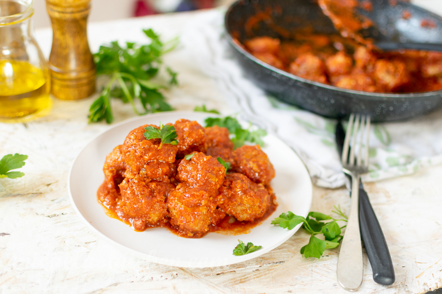 Homemade Italian Meatballs with Sauce