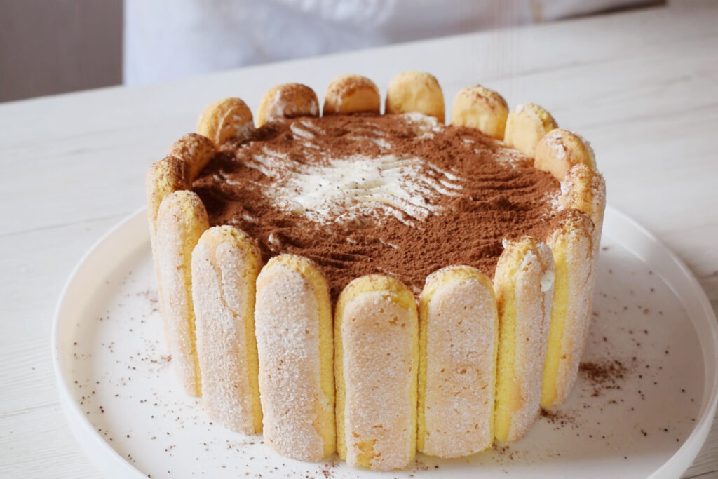 How to serve Tiramisu Cake