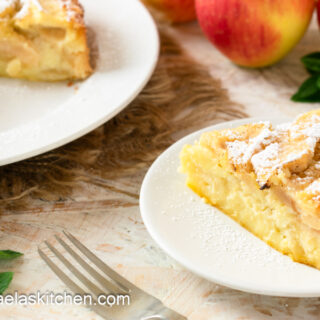 Classic Italian Apple Cake