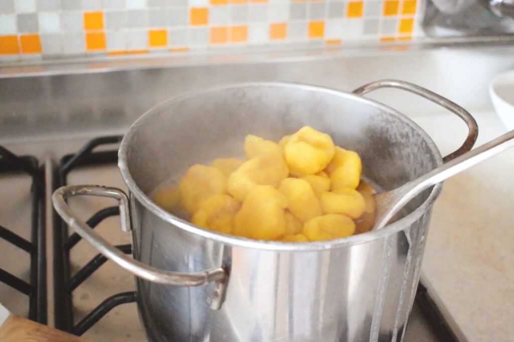 How to make pumpkin gnocchi