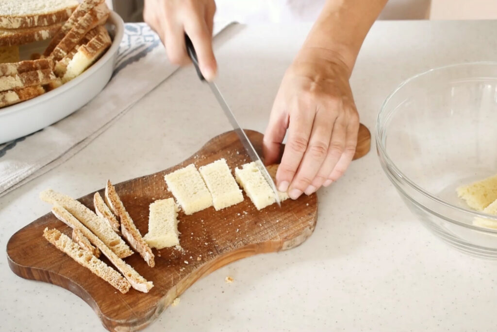 How to make bread cake: prepare the bread