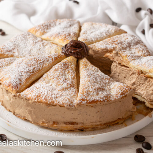 Easy Dessert: Mascarpone Coffee Mousse in Puff Pastry Layers