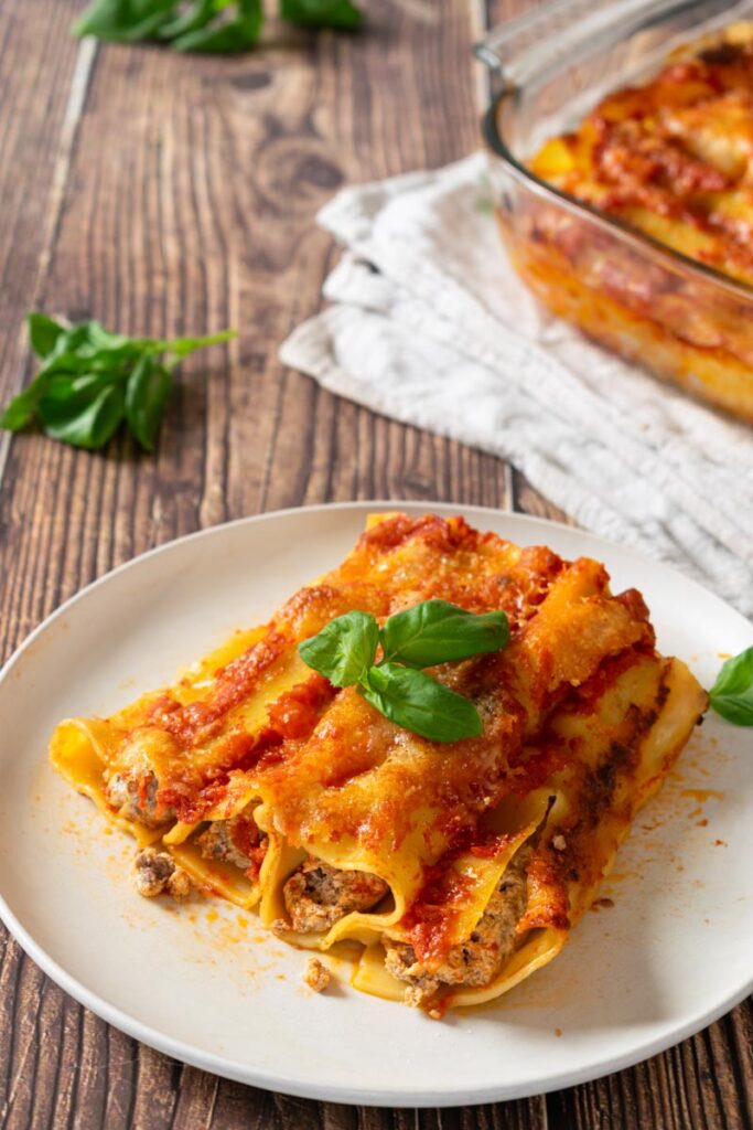 Neapolitan-style Cannelloni on a white dish